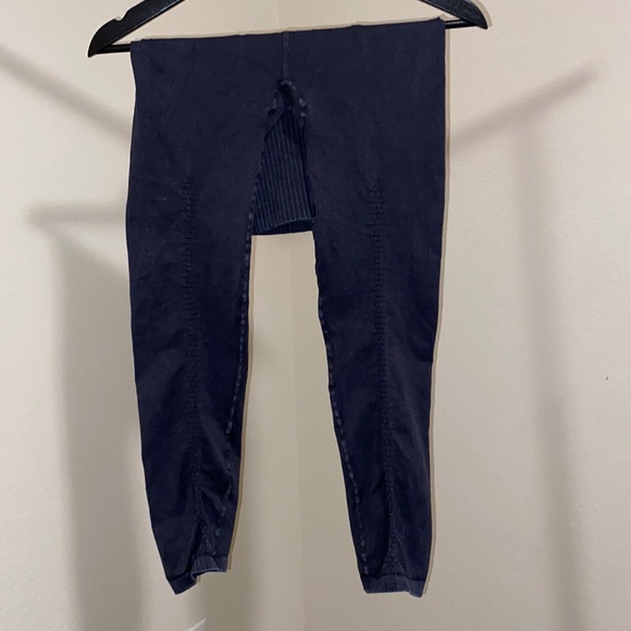 NWOT Free People Movement Good karma leggings size m/l color washed black - Picture 8 of 9